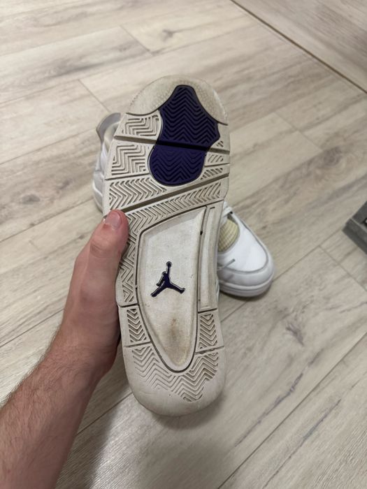 Jordan 4 Purple Metallic 44