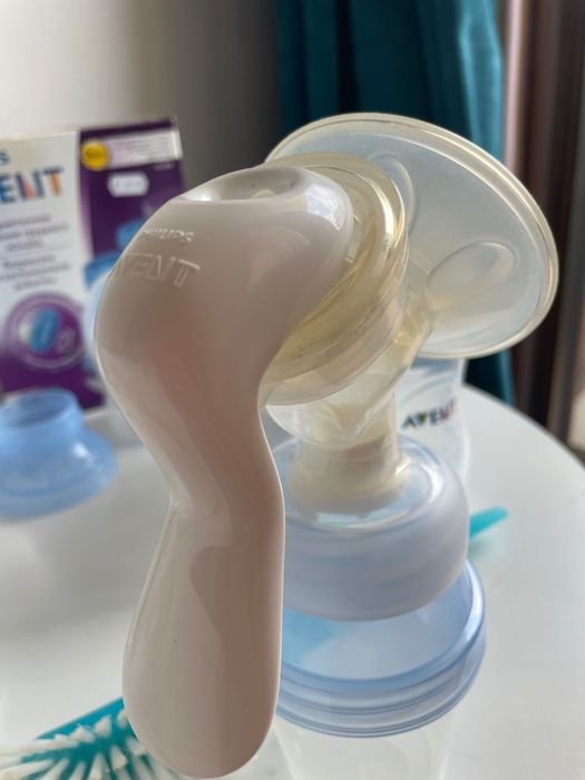 Philips Avent Ръчна помпа за кърма NATURAL