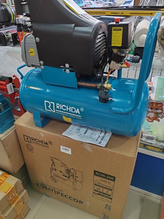 Поршневой компрессор воздушный, масляной