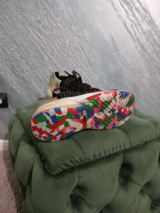 Nike Lebron 18 stare foarte buna