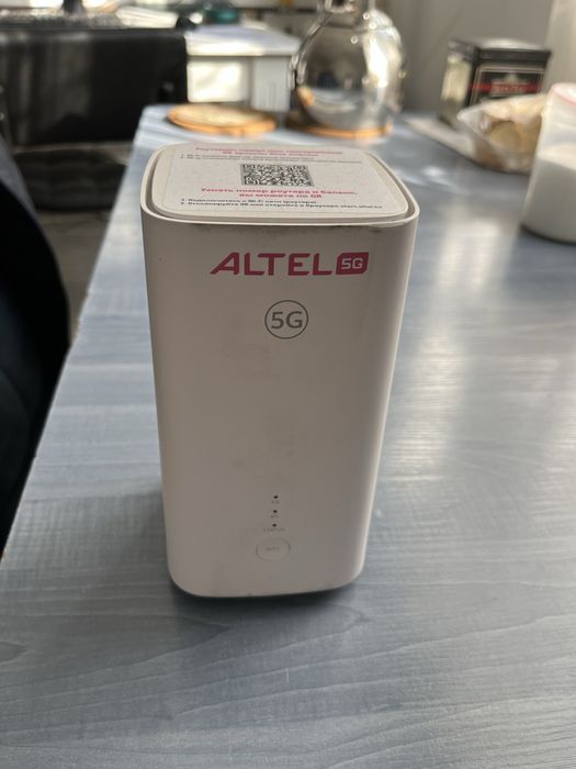 Роутер алтел 5G, в отличном состоянии