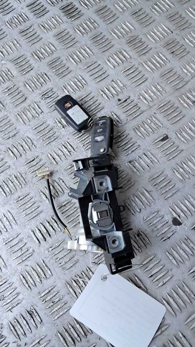 contact + cheie Seat Leon an 2012 cod 1K0905851B / 5K0905865