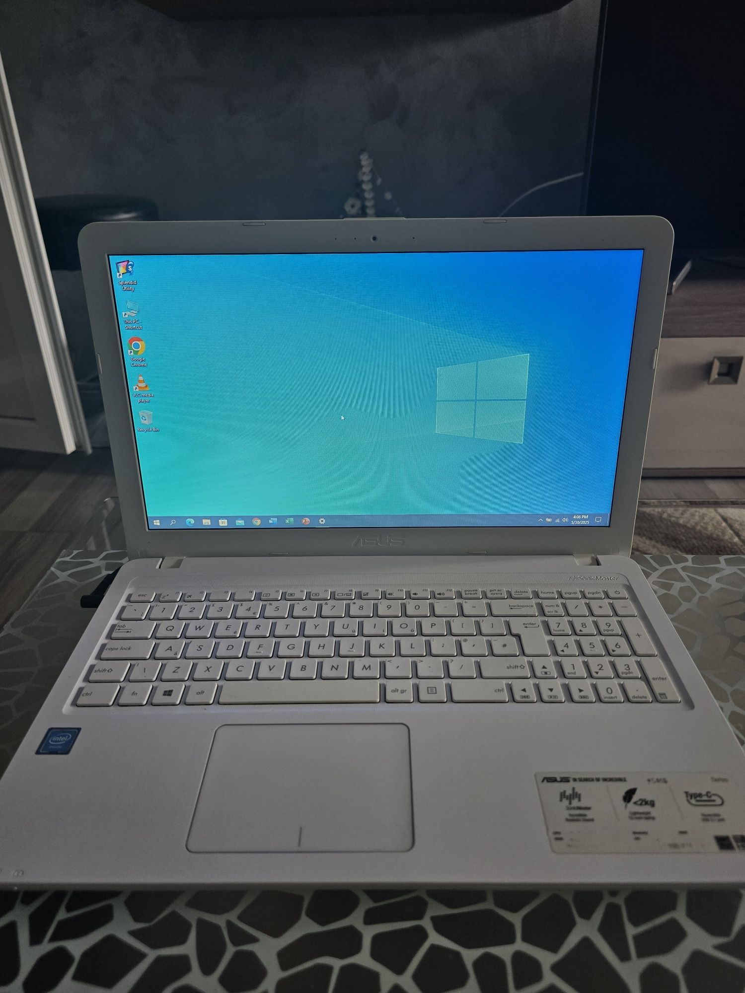 Laptop Asus X450S