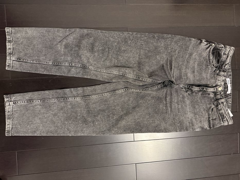 Blugi Zara,stare foarte buna