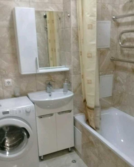 Дава се под наем Двустаен апартамент в Пловдив, Каменица 2 - 60 кв.м за 265.2 € - Снимка #4