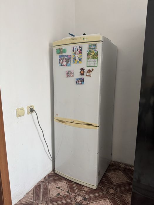 Холодильник бытовая техника