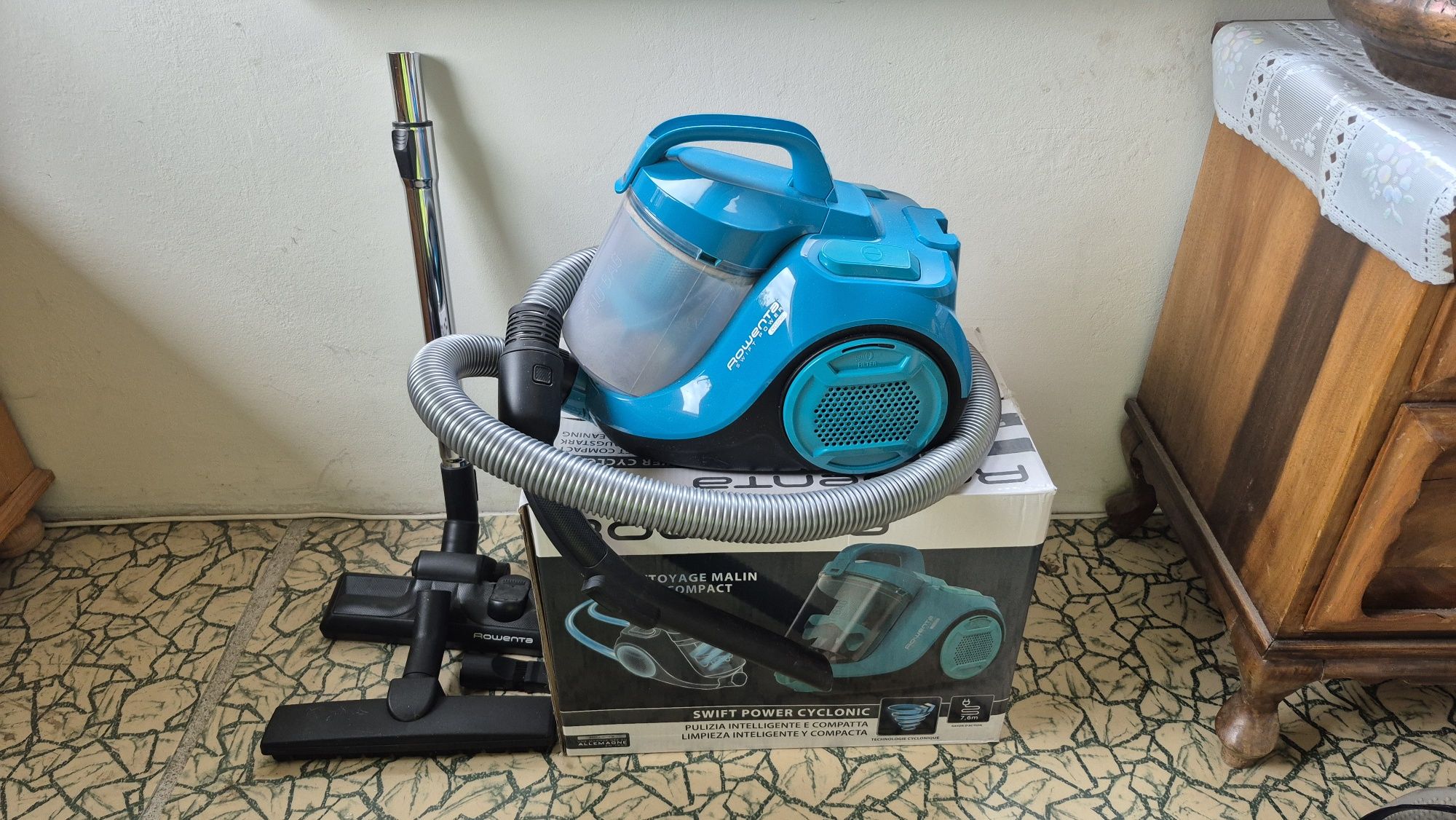 Прахосмукачка Rowenta Swift Power Cyclonic без торбички 750 W