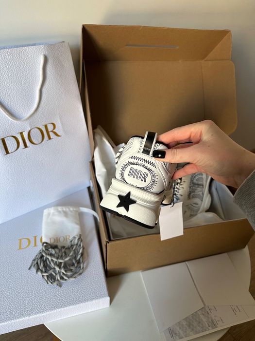 Adidași Christian Dior Chrono 39