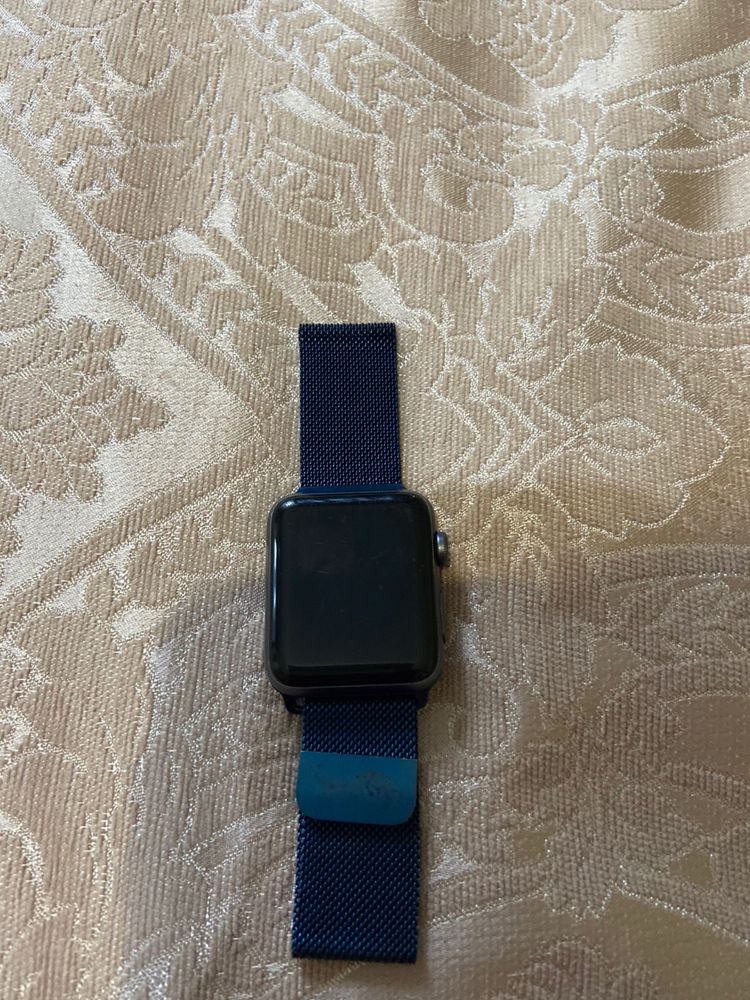 Apple Watch Series 3, 42-44mm