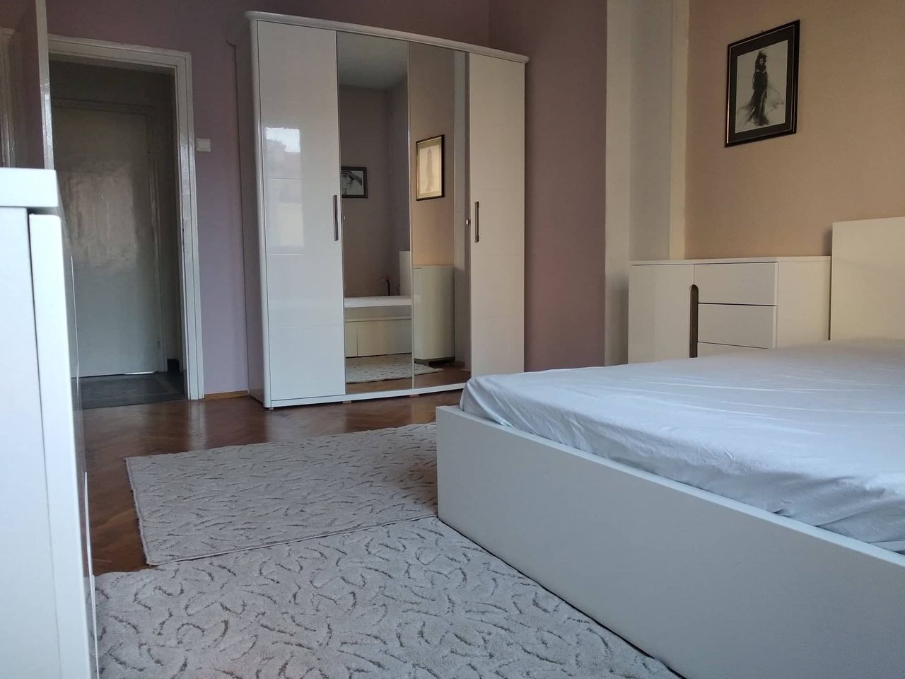 Дава се под наем Двустаен апартамент в София, Левски Г - 95 кв.м за 1020 € - Снимка #5