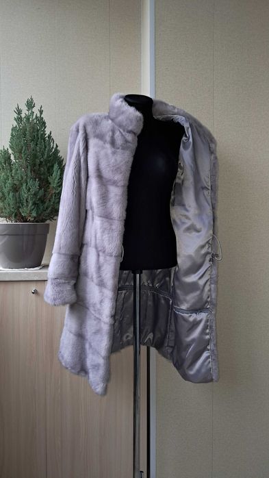 Haina blana vizon , Haină blană nurcă ,  Culoare safir  4in1, Noua!