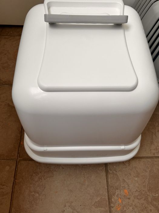 Letiera pisici plus lopetica si tofu lavanda