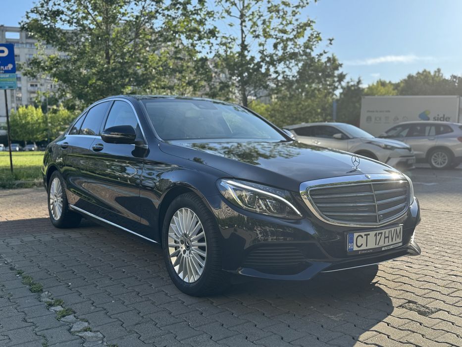 Mercedes C400 4matic IMPECABILA, motor C43 AMG, accept unele schimburi