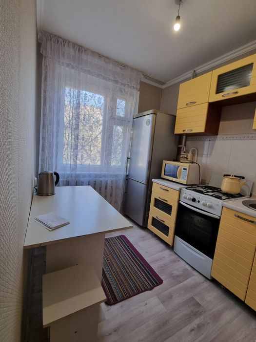 Полноценная 1 комн кв. Район Евразии, Ену Гумилев. Сатпаева 4/2