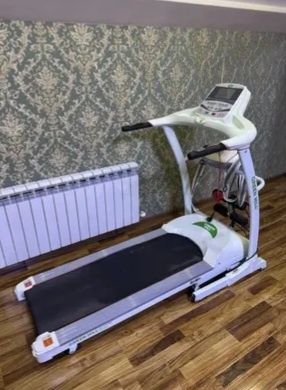 Беговая дорожка "GREEN-HILL"