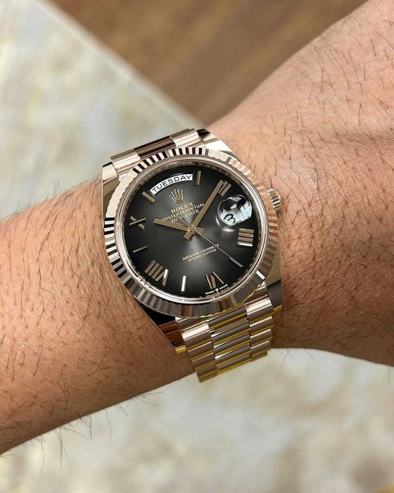 rolex day-date 40mm rose gold new