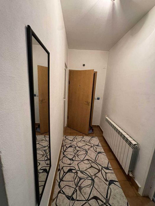 Продава се тристаен апартамент - гр.Мъглиж