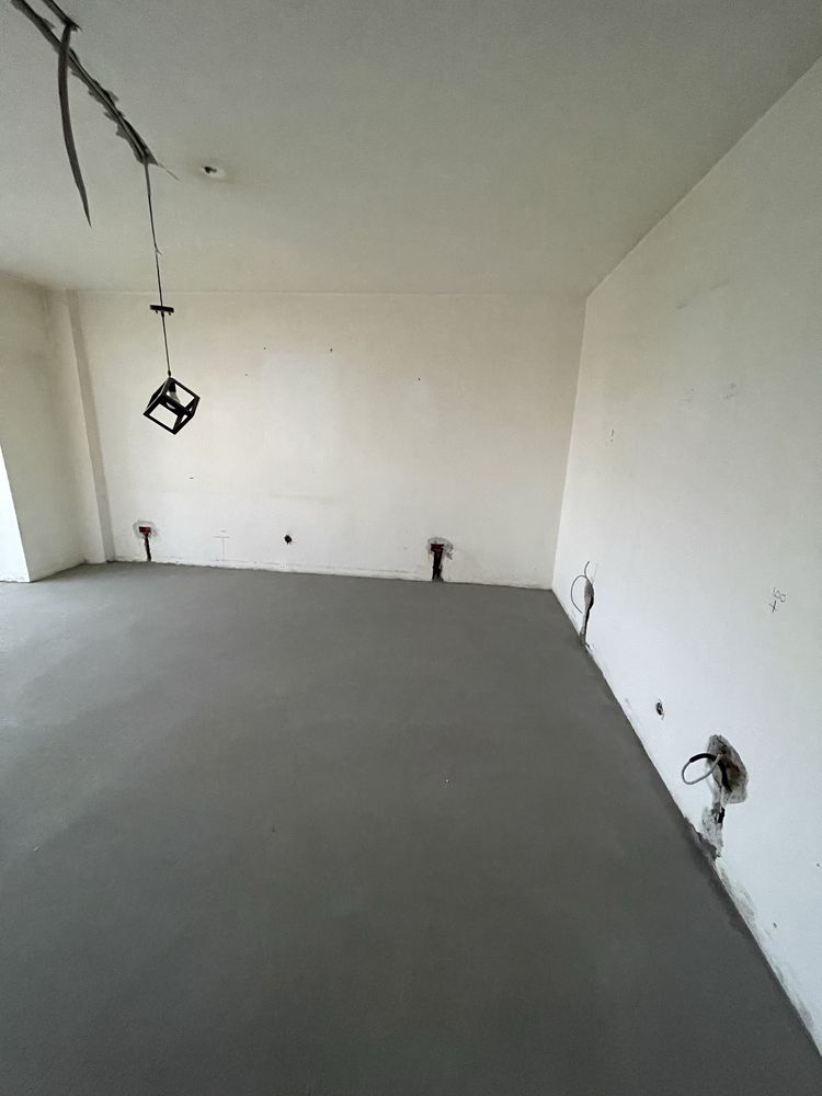 Apartament 3 camere 2 bai 80 mp utili