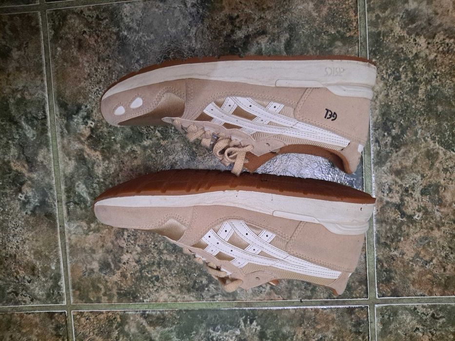 Pantofi sport pentru copii - NIKE , ASICS , marimea 37