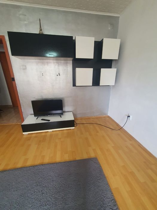 Închiriez in regim hotelier apartament 2 camere etaj 1