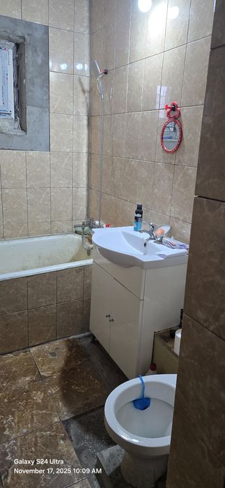 Vand apartament 2 camere