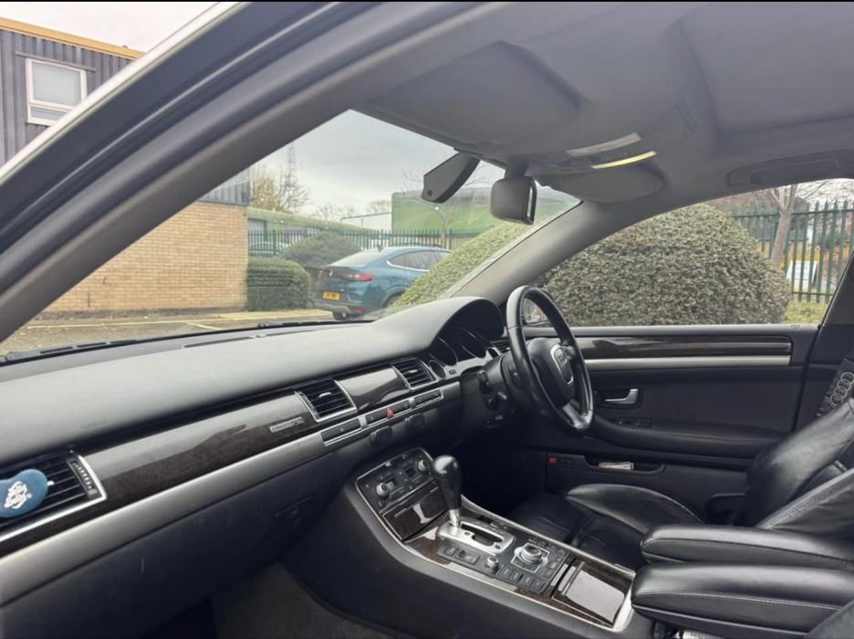 Audi A8 L 4.2TDI 420CP