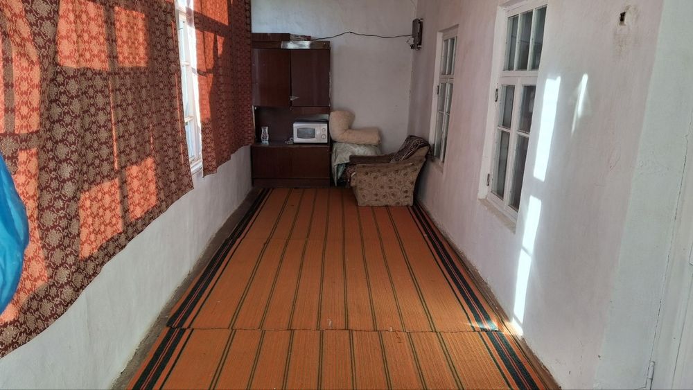 Soyliqda sentrida xovli uy ijaraga qoyiladi