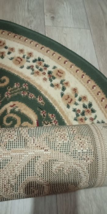 Продам коврик в кухню либо прихожую