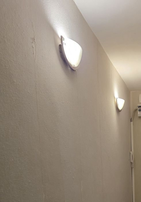 Две стенни Лампи тип аплик