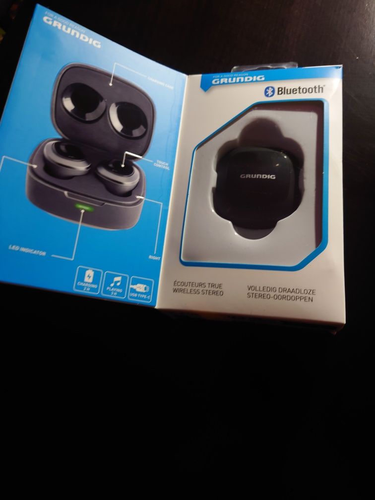 . Немски блутут слушалки Grundig