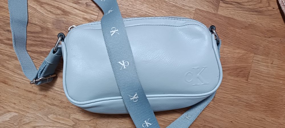 Чанта за през рамо Calvin Klein светло синя