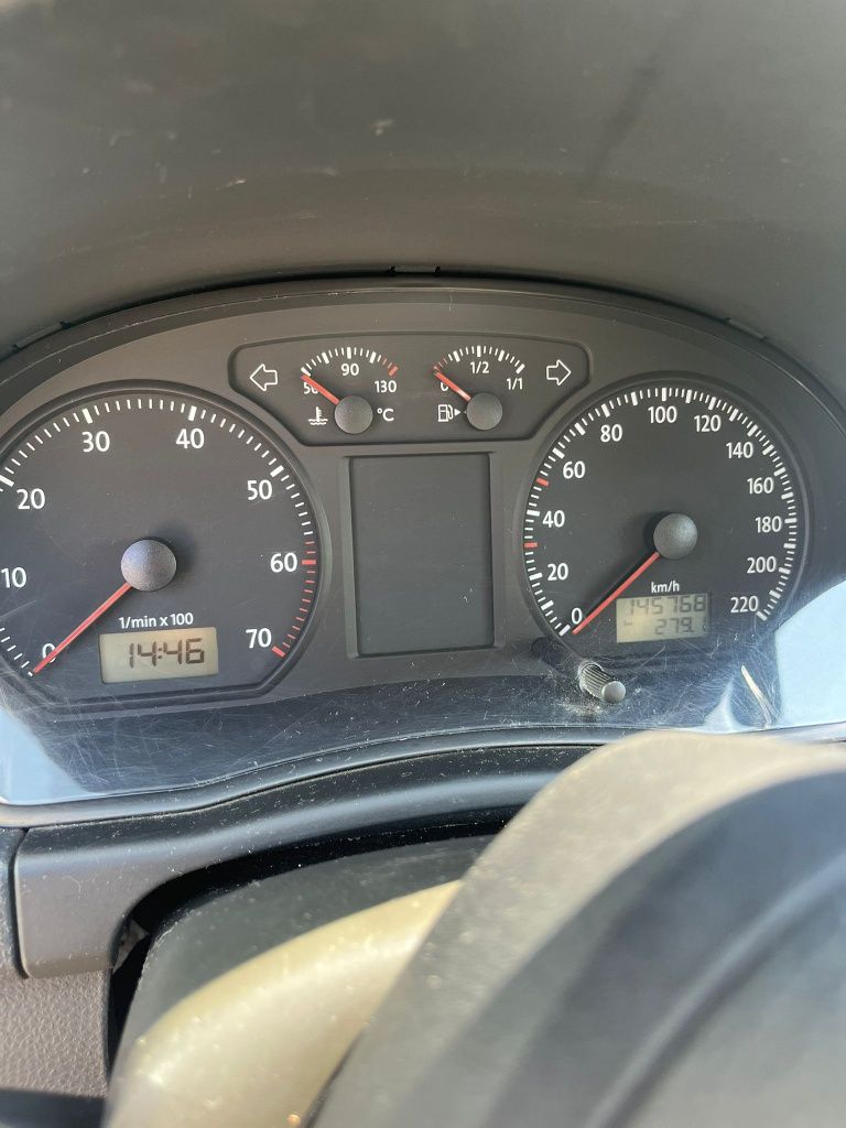 Volkswagen Polo 4 сив металик