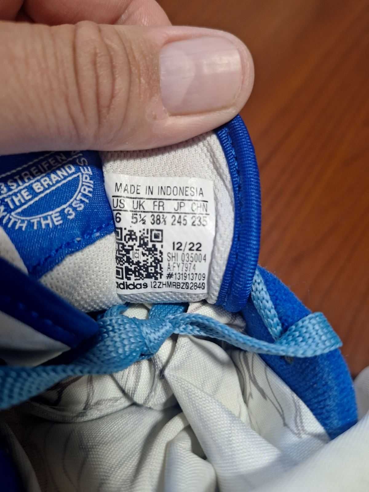 Adidas маратонки