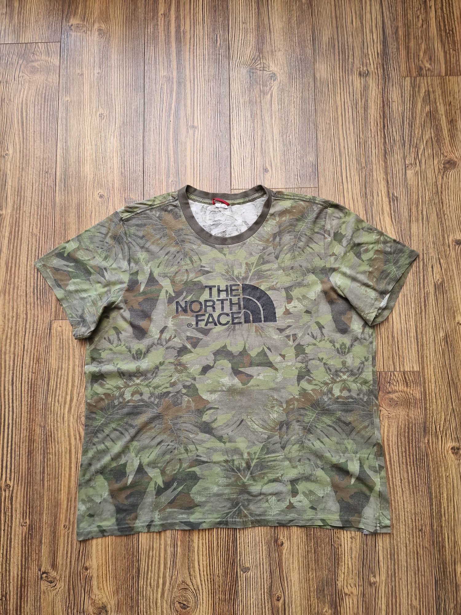 Страхотна мъжка  тениска THE NF размер XL / 2XL