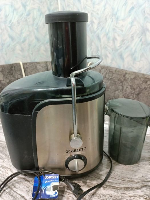 Продам соковыжималку