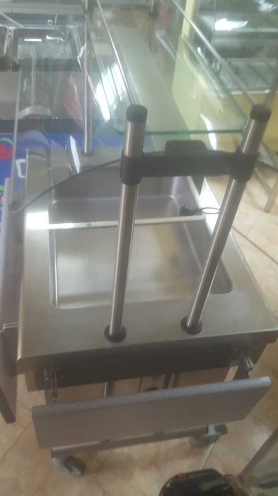 Луксозна хладилна витрина