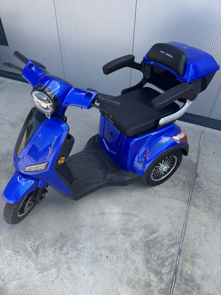 Електрическа Фамозна триколка  1500W