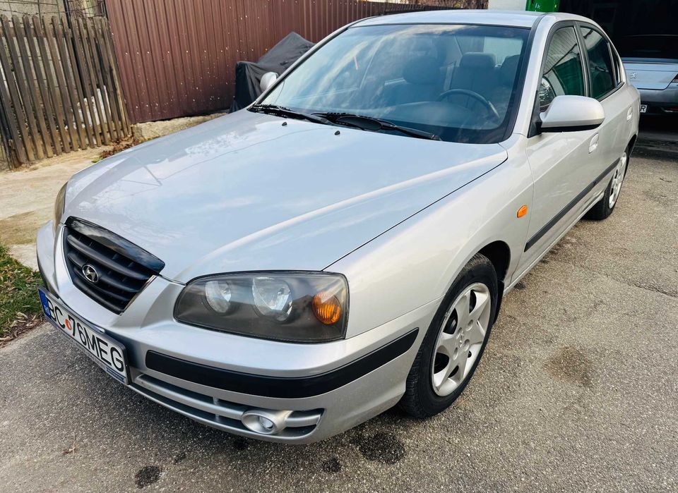 Hyundai Elantra 1.6 Benzina 2005