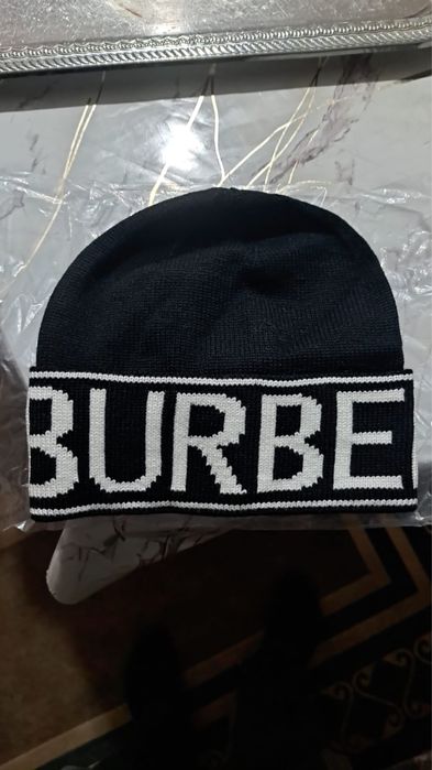 В наличии Burbery shapks ждем вас