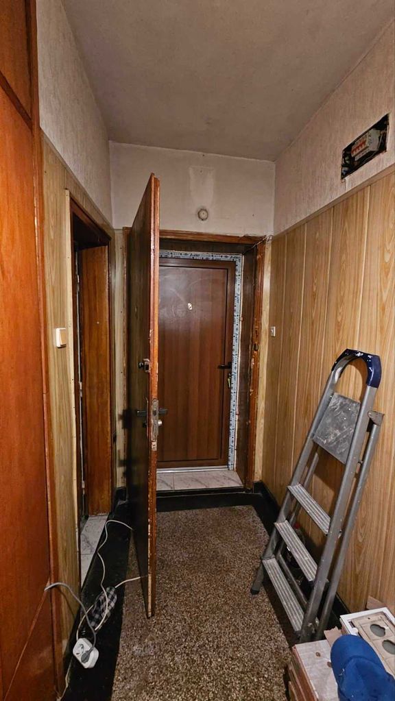 Продава се Двустаен апартамент в Монтана, Махала Барселона - 64 кв.м за 1275 €/кв.м - Снимка #11