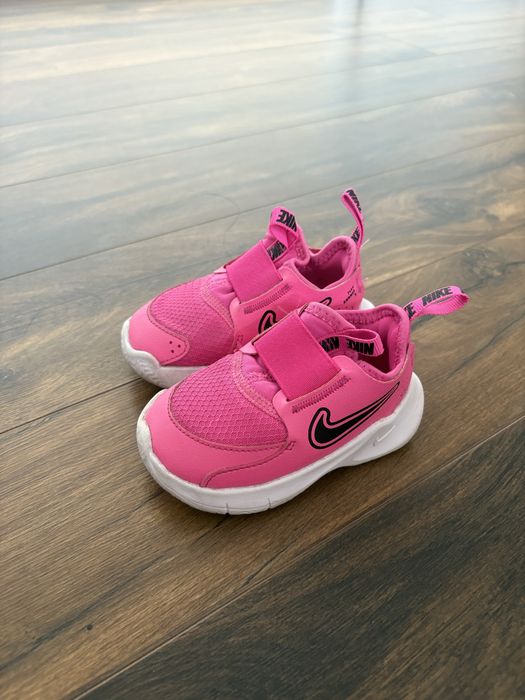 Nike маратонки 21 номер