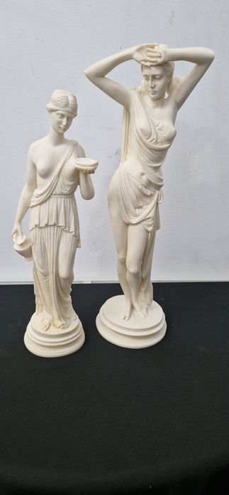 Statueta veche Deosebita