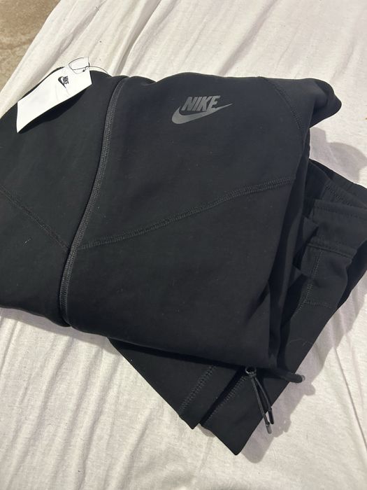 Nike tech fleece 2024 комплект