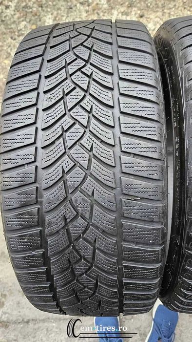 2 Anvelope Iarna 225/40 R18 GOODYEAR Ultragrip Performance + RUNFLAT