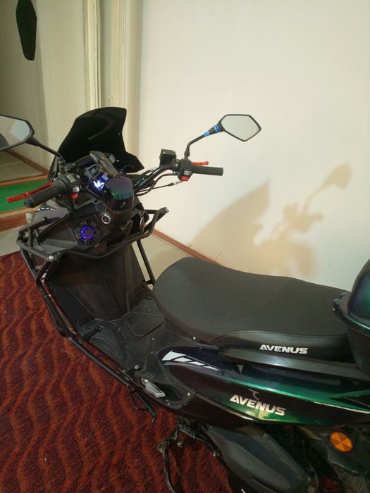 Скутер продаю 150куб TIGER AVENUS