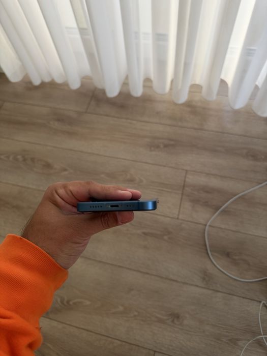 Vand iPhone 13 128gb Blue