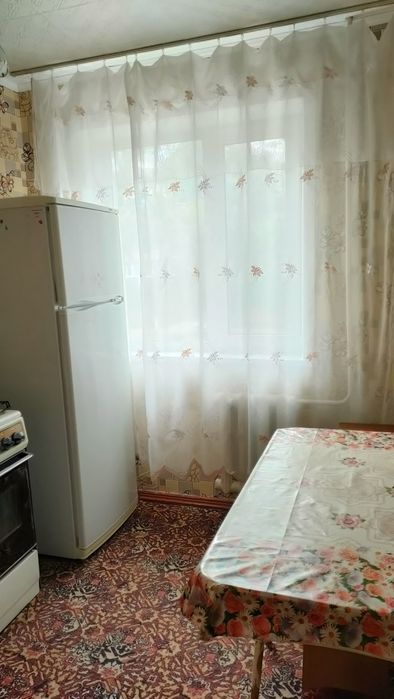 Продам квартиру 6-16, 2 этаж