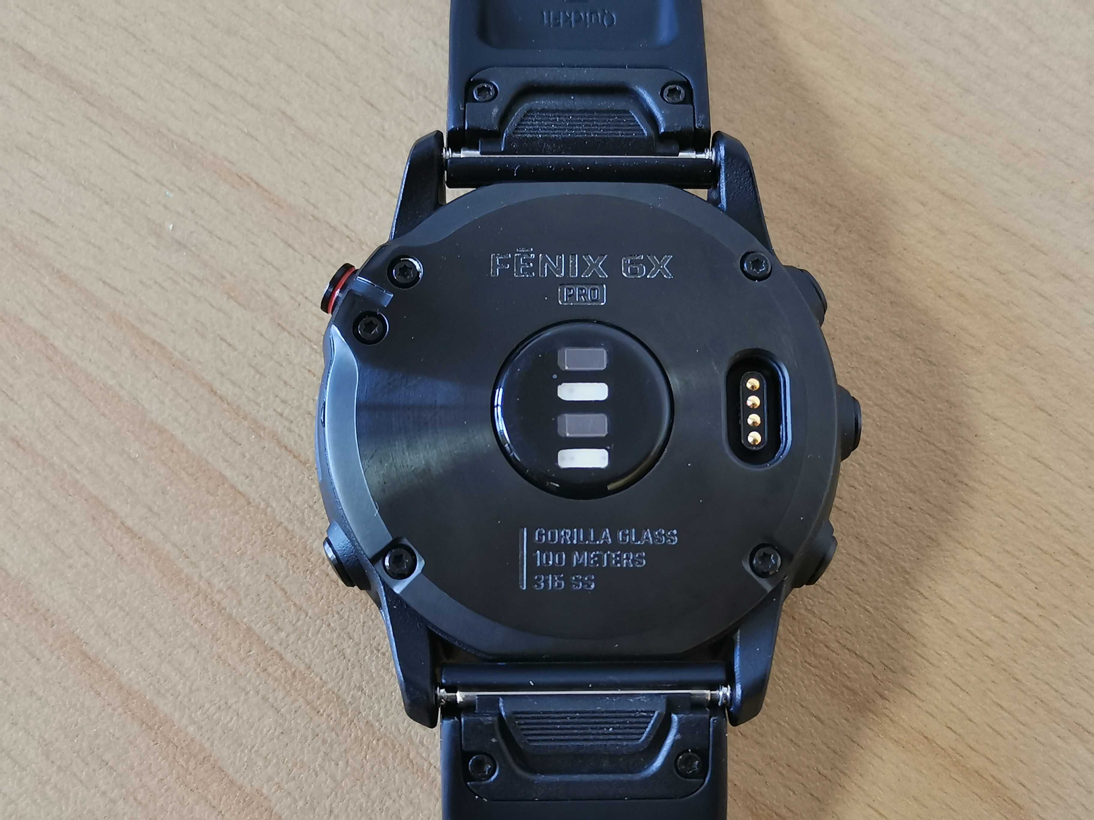 Часовник Garmin Fenix 6X Pro в топ състояние