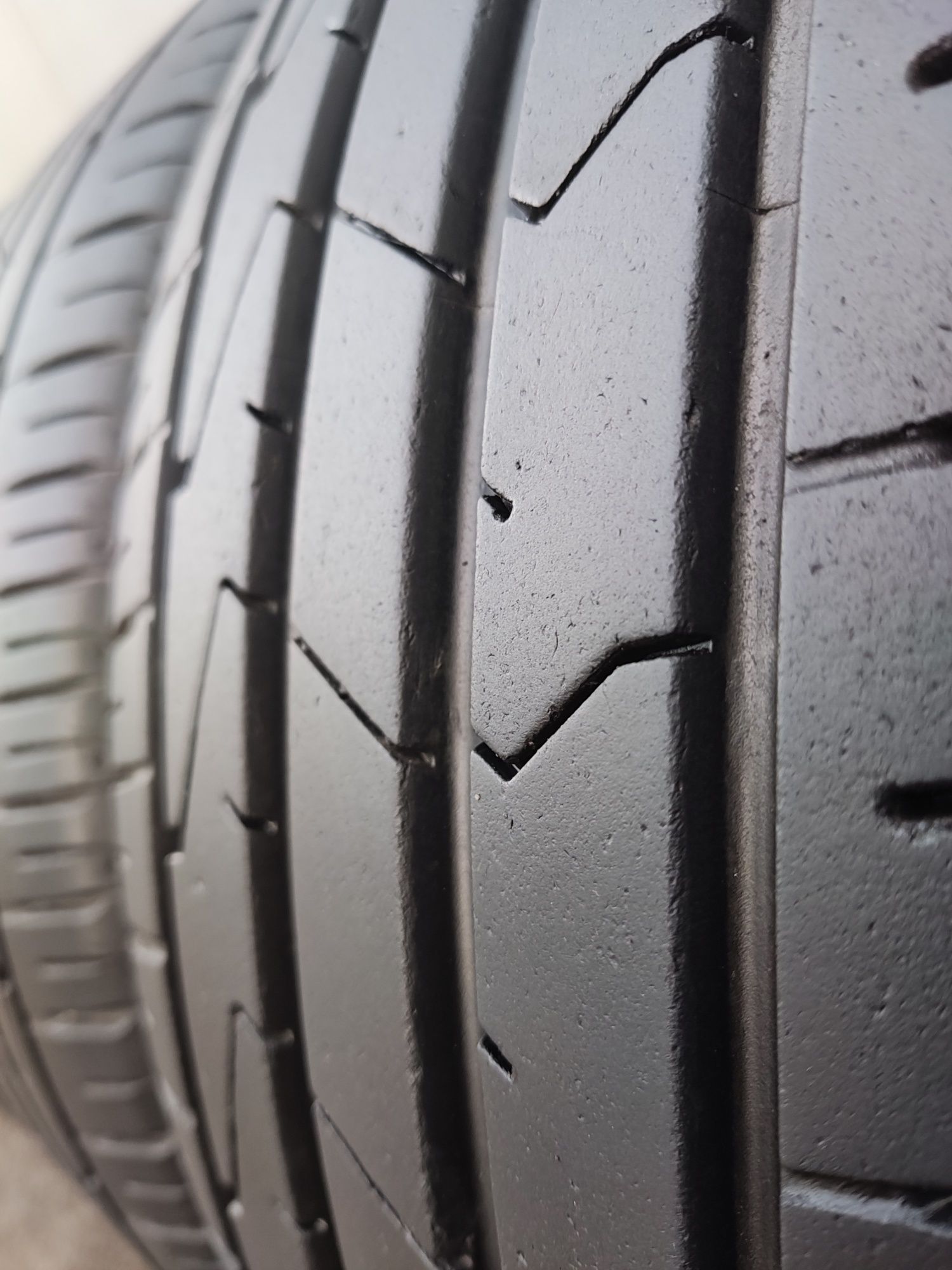4бр летни гуми 205/55/16 Hankook Ventus Prime, XL подсилени 
dot 23
7-