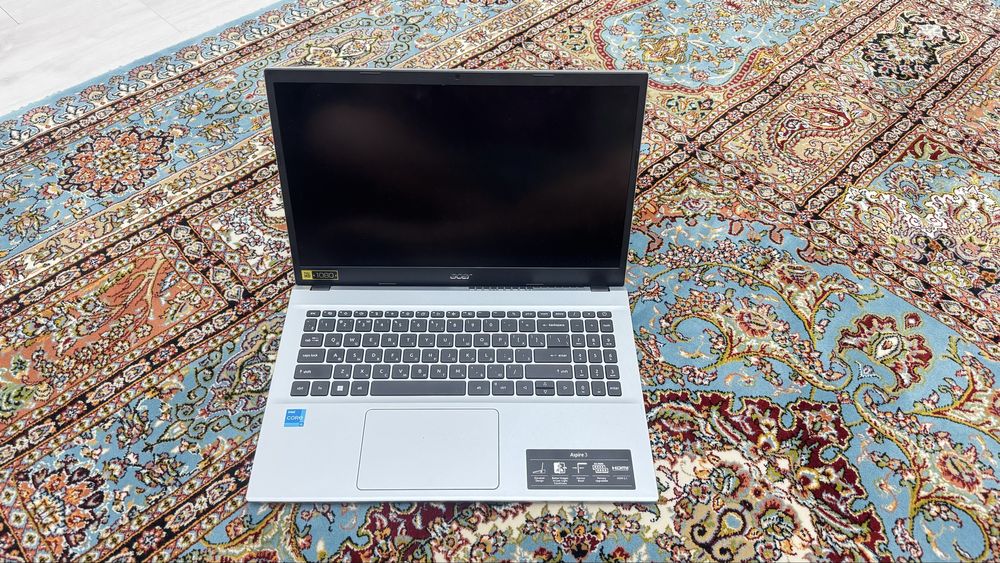 Acer Aspire 3 продаю СРОЧНО